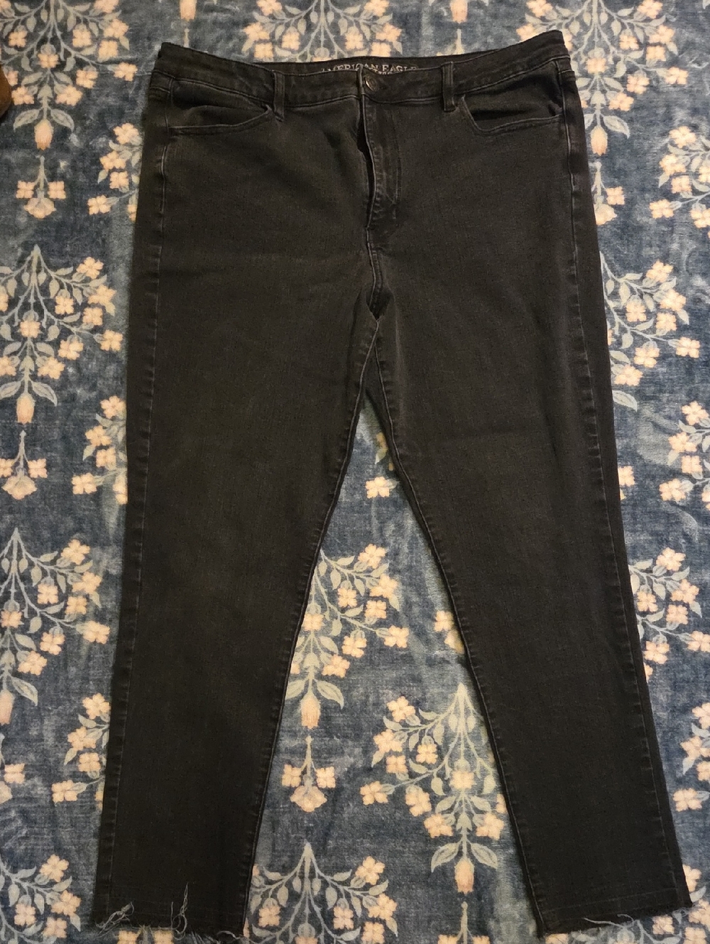 American Eagle Outfitters Black Super High Rise Jegging